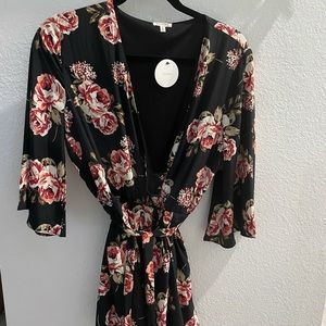 NWT Vici Floral romper